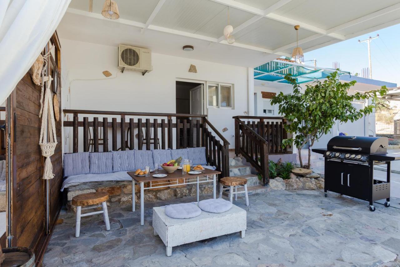 Christos Studios And Family Apartments Stegna 외부 사진