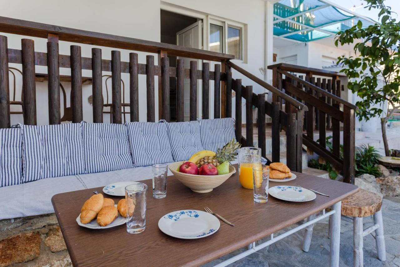 Christos Studios And Family Apartments Stegna 외부 사진
