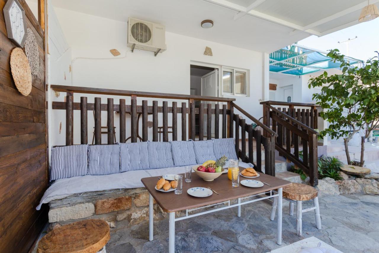 Christos Studios And Family Apartments Stegna 외부 사진