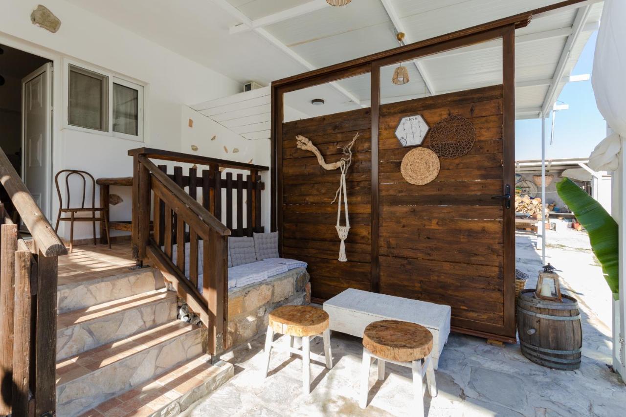 Christos Studios And Family Apartments Stegna 외부 사진
