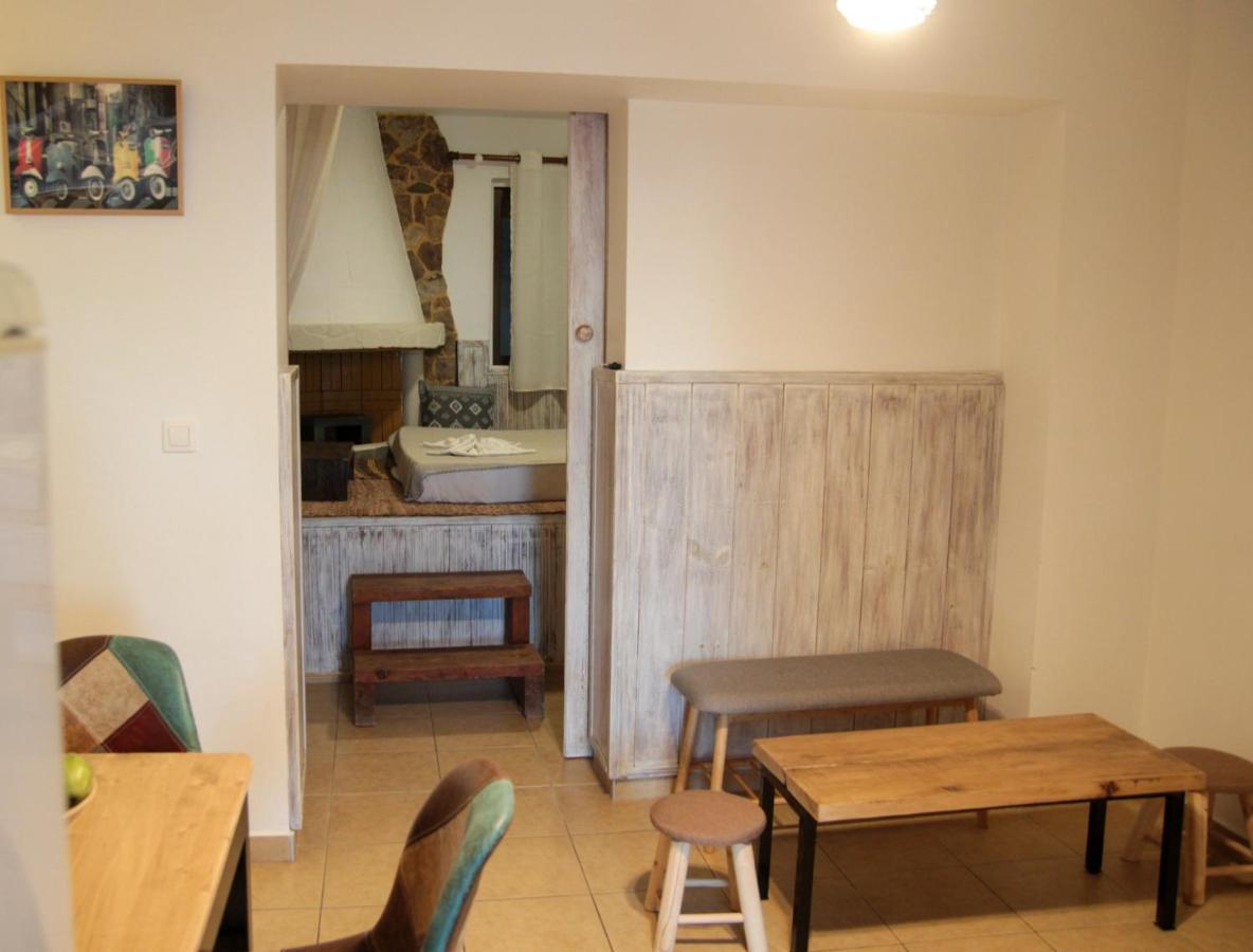 Christos Studios And Family Apartments Stegna 외부 사진