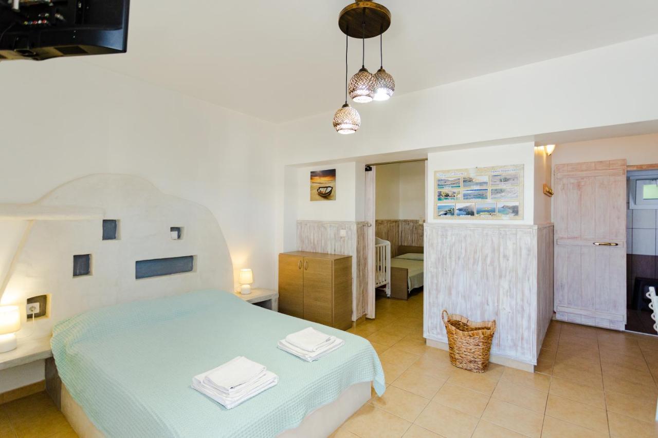 Christos Studios And Family Apartments Stegna 외부 사진