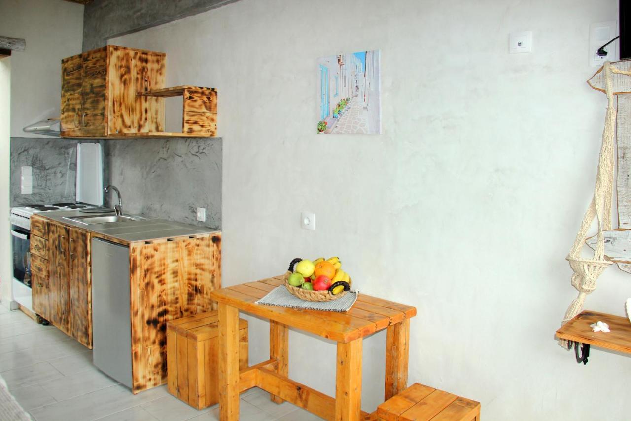 Christos Studios And Family Apartments Stegna 외부 사진